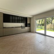 Nowo wykończony dom|2025