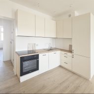 Mieszkanie "pod klucz" - balkon/południe