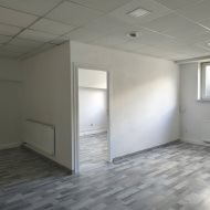 Biuro 41 m2 z wydzielonym gabinetem