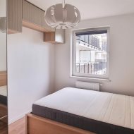 Nowoczesne, przestronne M2 w apartamentowcu, Okole