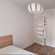 Nowoczesne, przestronne M2 w apartamentowcu, Okole