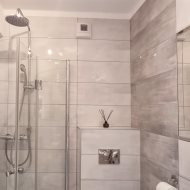 Nowoczesne, przestronne M2 w apartamentowcu, Okole