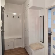 Nowoczesne, przestronne M2 w apartamentowcu, Okole