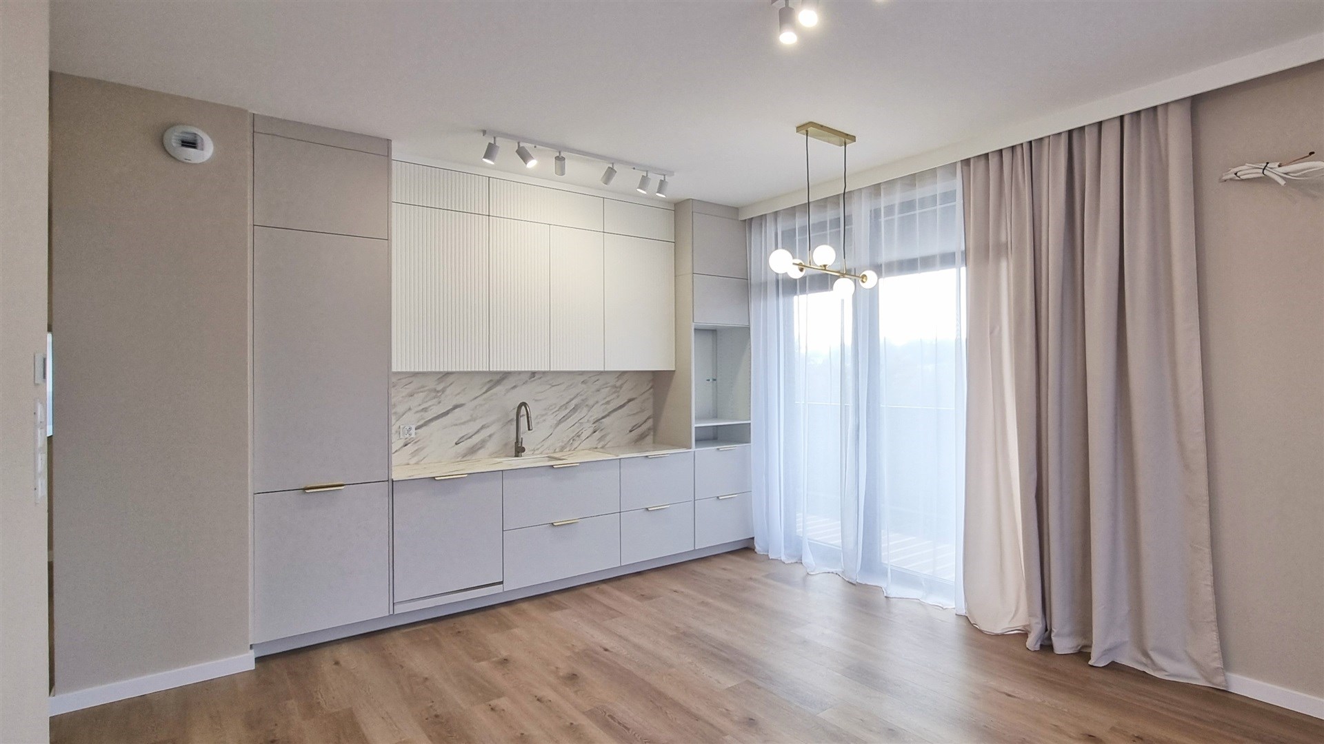Komfortowe, nowoczesne M3 w apartamentowcu, Okole