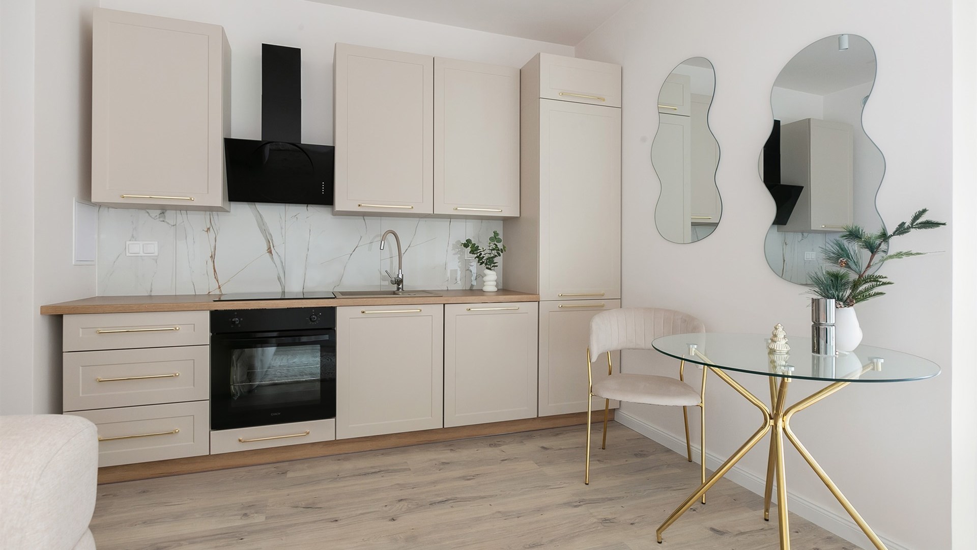 Centrum 2 pokoje pod klucz