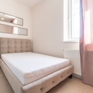 Centrum kawalerka z sypialnią pod klucz