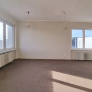 Biuro 34 m2 - dobry standard!