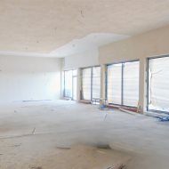 Lokal handlowo-usługowy, pow. 140 m2