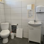 Lokal handlowo-usługowy, pow. 140 m2