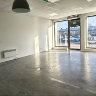 Lokal handlowo-usługowy, pow. 140 m2