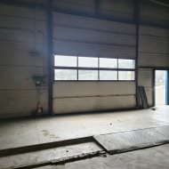 Hala 700 m2, z suwnicami 2x 5T.