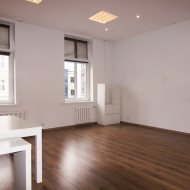 Biura 90 m2 - blisko dworca PKP