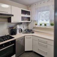 3 pokoje | wysoki parter | centrum Błonia