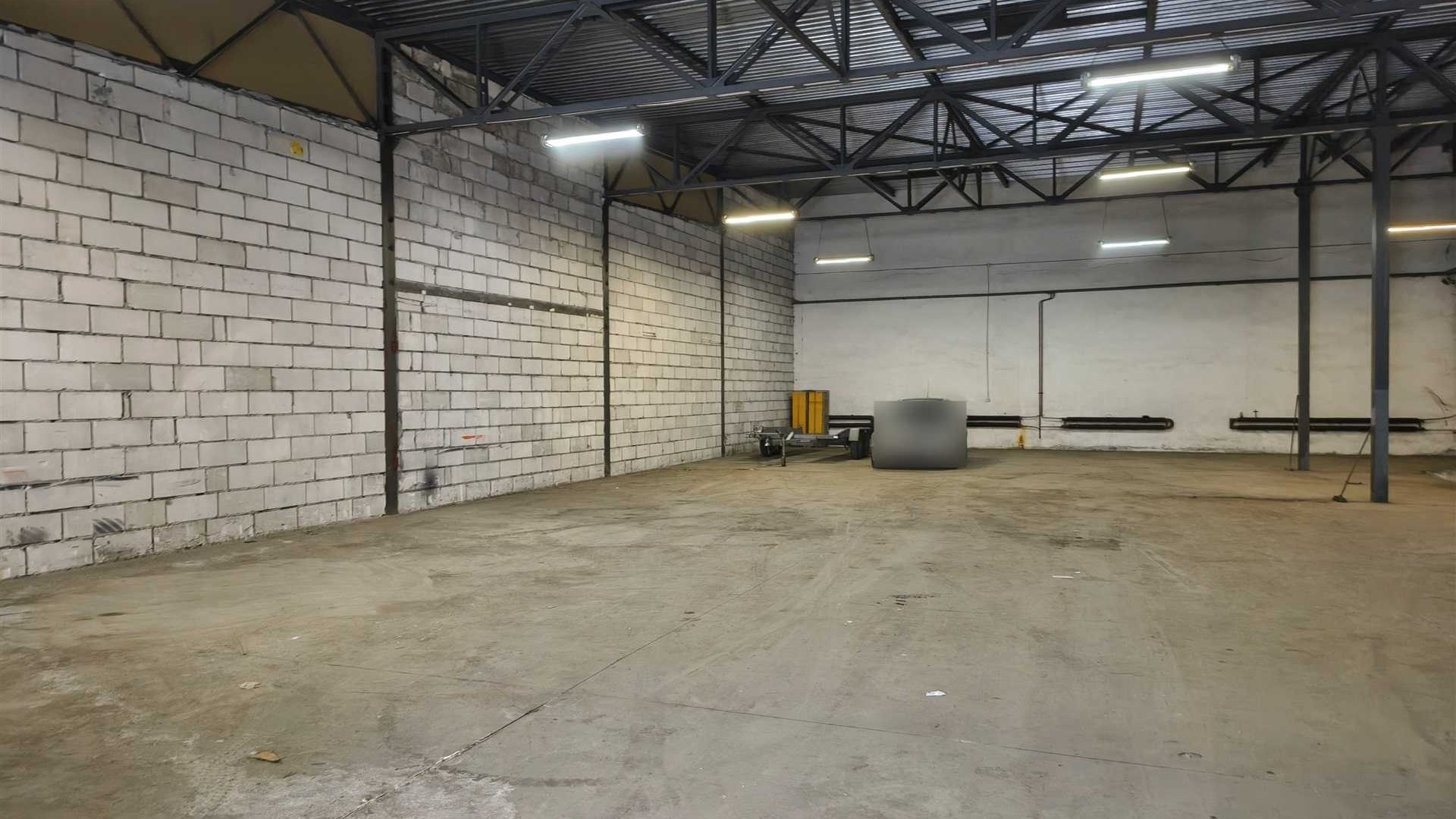 Hala Magazynowa 480 m2.