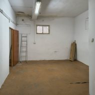 Hala ogrzzewana 150 m2.