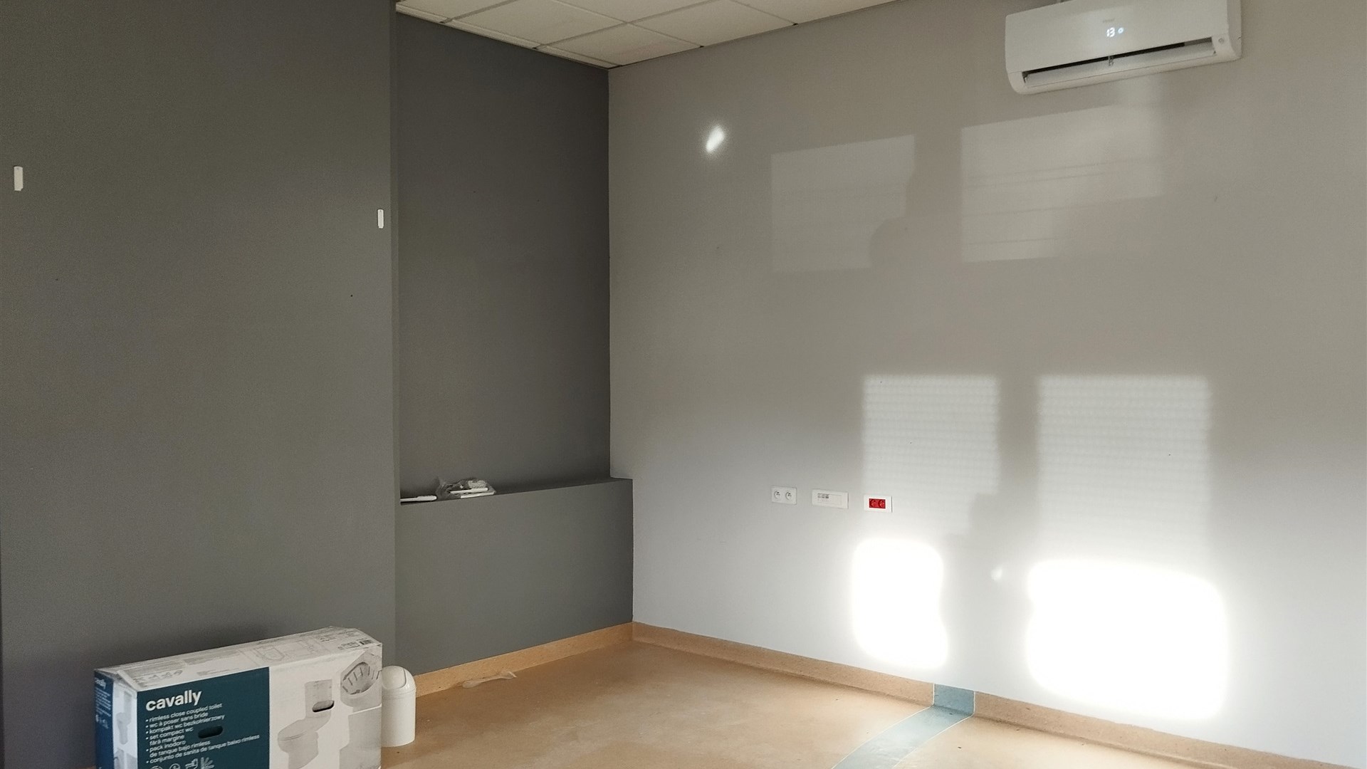 Biuro na Skrzetusku 32 m2.