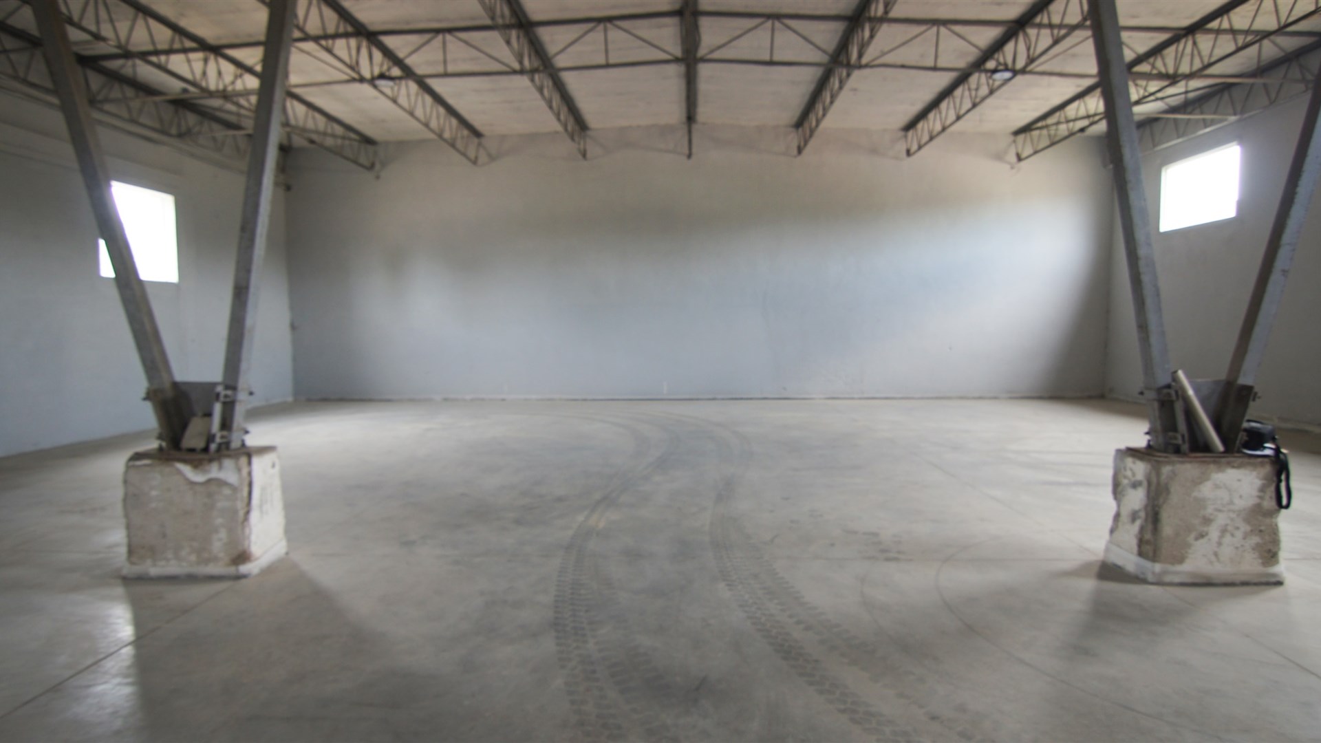 Hala produkcyjno-magazynowa 320 m2