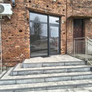 Lokal usługowy, główna ulica.