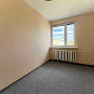 Dwa pokoje po remoncie - widok na park! 