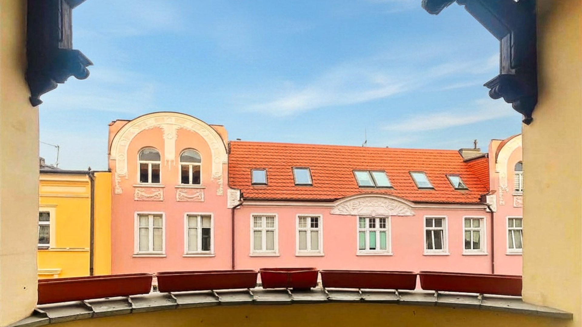 Centrum miasta! Do remontu, z balkonem
