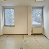 Biura na Czyżkówku 65 m2.