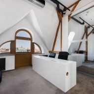 Stylowa przestrzeń work-life balance klasy premium