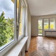 2 lub 3 pokoje|balkon |Oś. Leśne