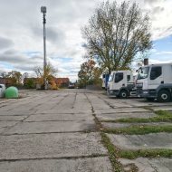 Hala produkcyjna+ plac.