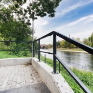 Dwupoziomowe mieszkanie z 30-metrowym tarasem